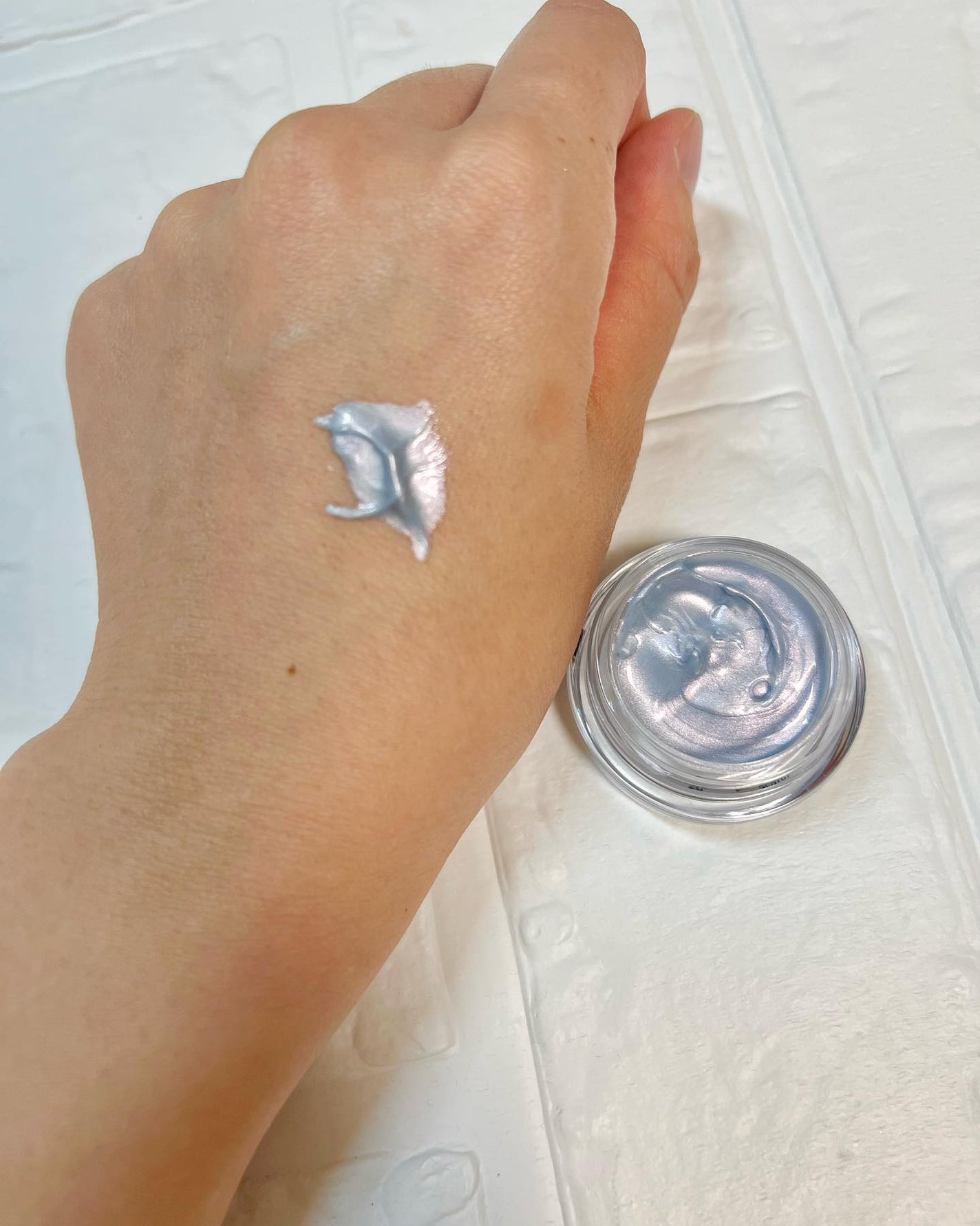 ジューシーパン グロッシージェリーハイライター/A’pieu/クリームハイライトを使ったクチコミ(2枚目)