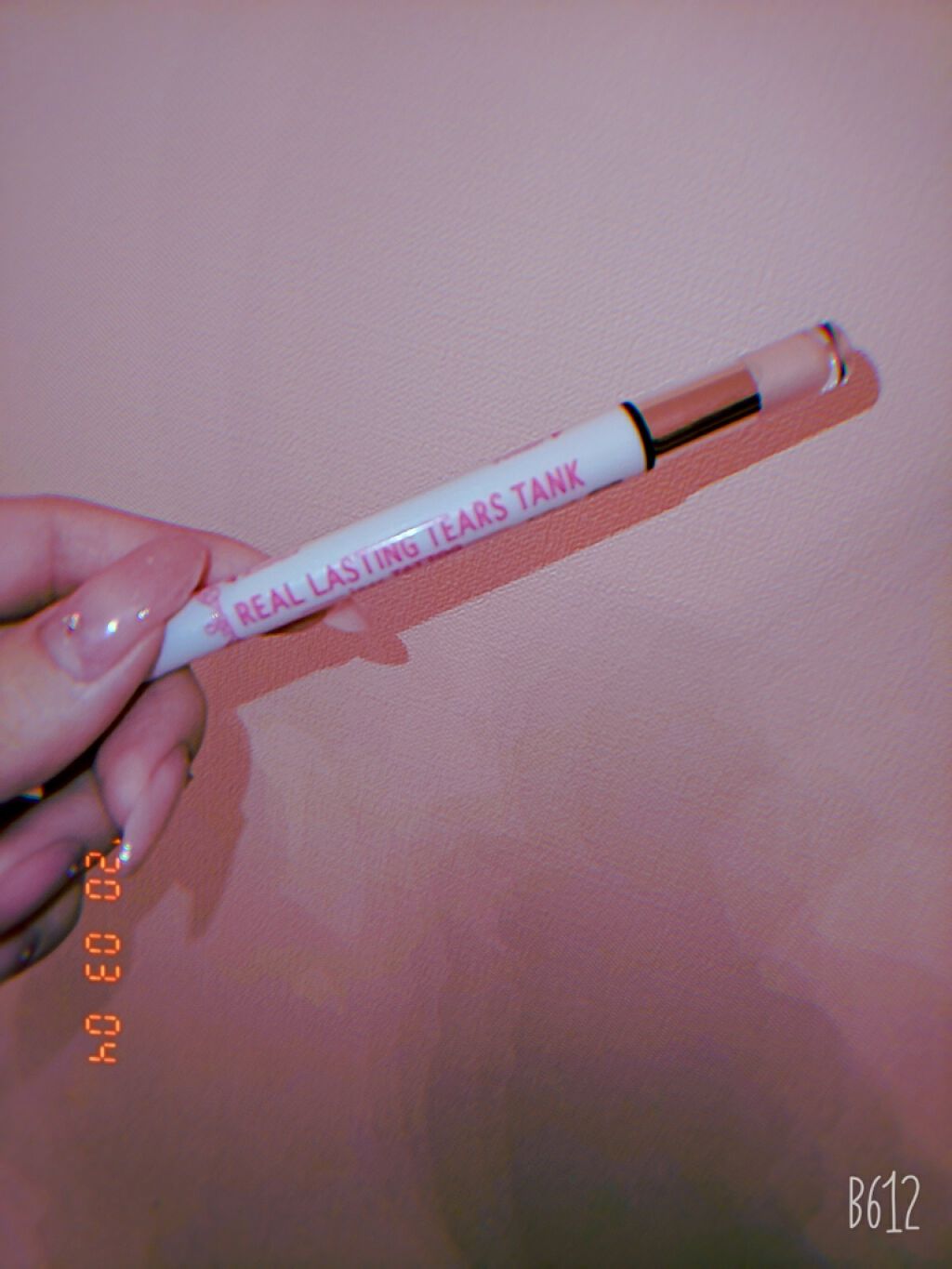 毒いちご⿴⿻⿸ on LIPS 「|˙-˙)チラッ♡皆さんこんにちは!私の涙袋メイクを紹介させて..」(3枚目)