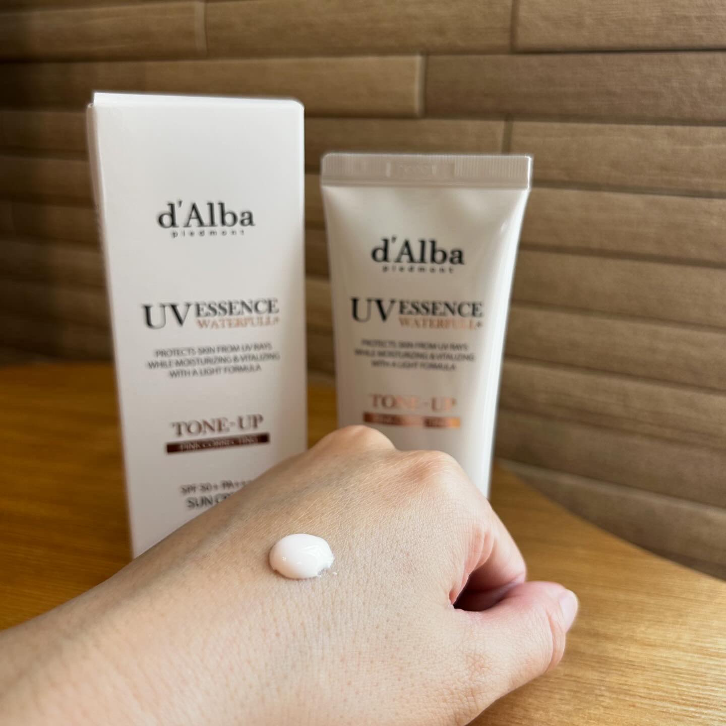 ウォータフルトーンアップサンクリーム/ダルバ/日焼け止めクリームを使ったクチコミ（3枚目）