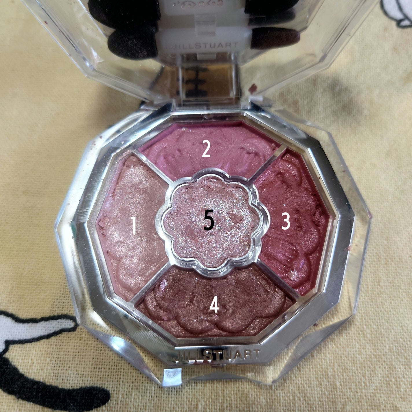 ジルスチュアート ブルームドロップ リップ&チーク シフォン/JILL STUART/リキッドチークを使ったクチコミ(2枚目)