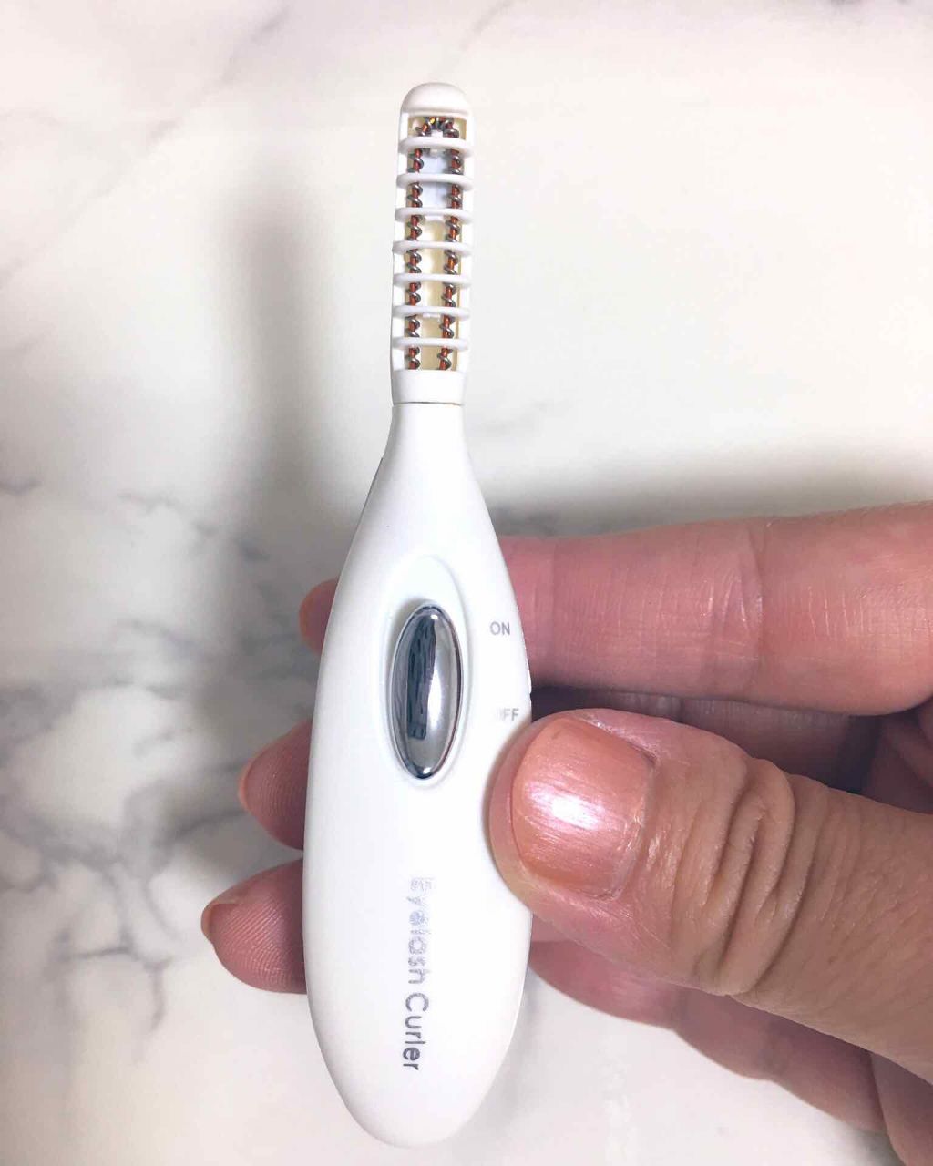 ミニホットアイラッシュカーラー/ニトリ/ホットビューラーを使ったクチコミ（2枚目）