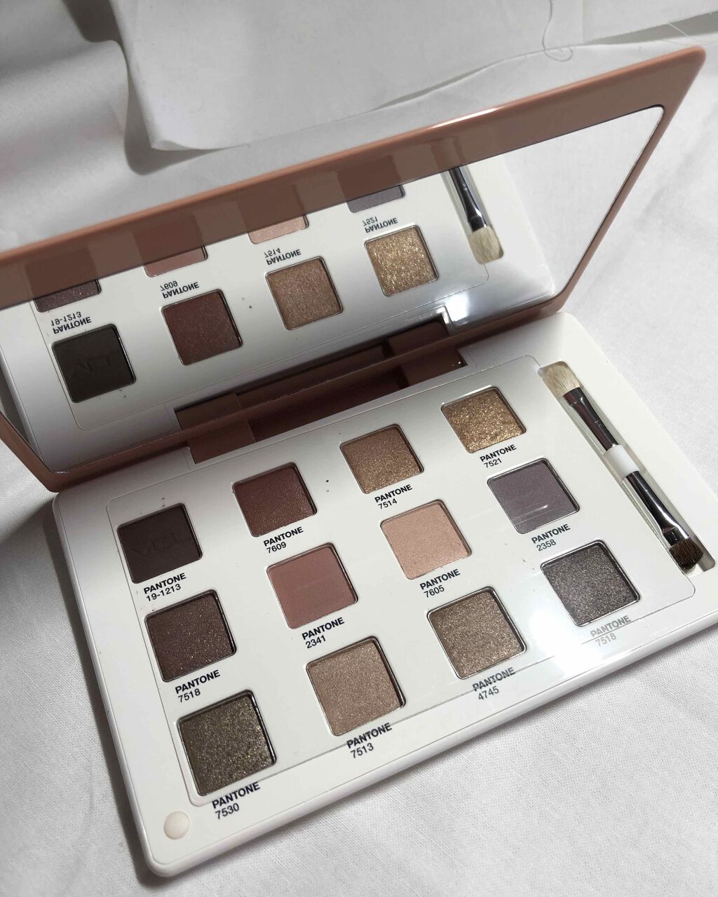 Expert Color Eye Book 6.4 /VDL/アイシャドウパレットを使ったクチコミ（2枚目）