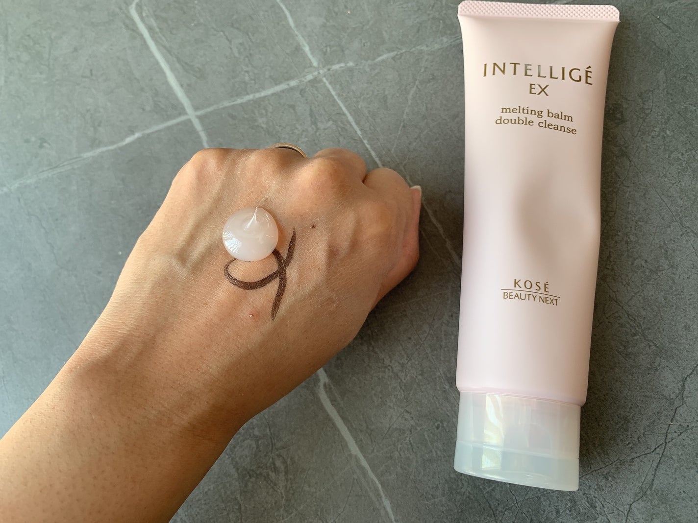 メルティング バーム W クレンズ/アンテリージェEX/クレンジングバームを使ったクチコミ(2枚目)