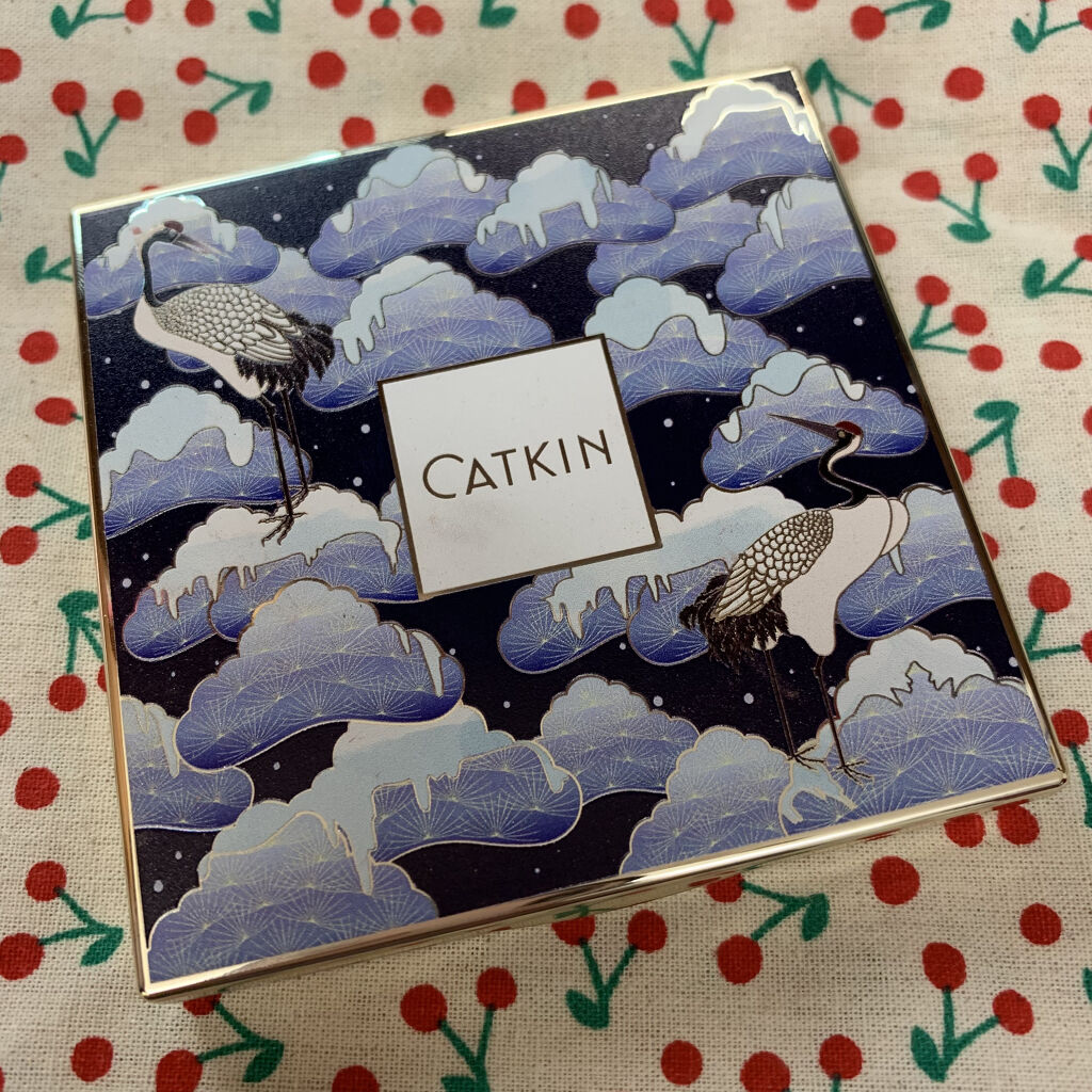 長相思シリーズ 9色アイシャドウパレット/CATKIN/アイシャドウパレットを使ったクチコミ（2枚目）