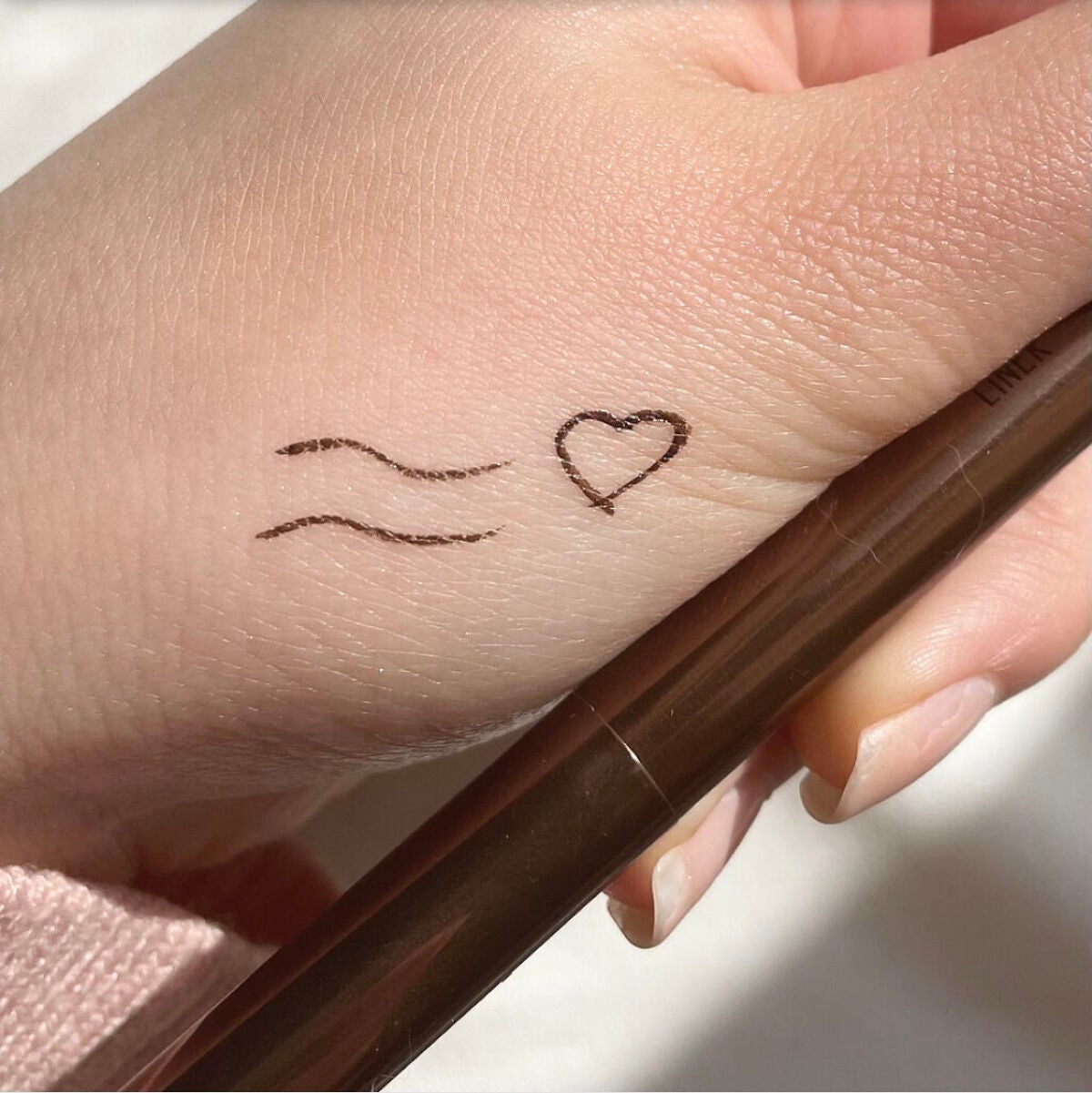 ハイパーシャープ ライナー R/MAYBELLINE NEW YORK/リキッドアイライナーを使ったクチコミ(3枚目)