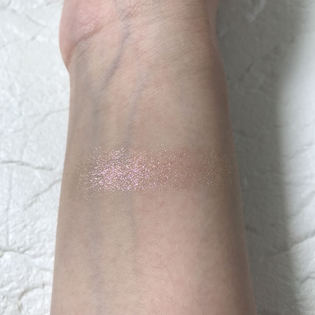 ダズルシャドウ/M・A・C/単色アイシャドウを使ったクチコミ（2枚目）