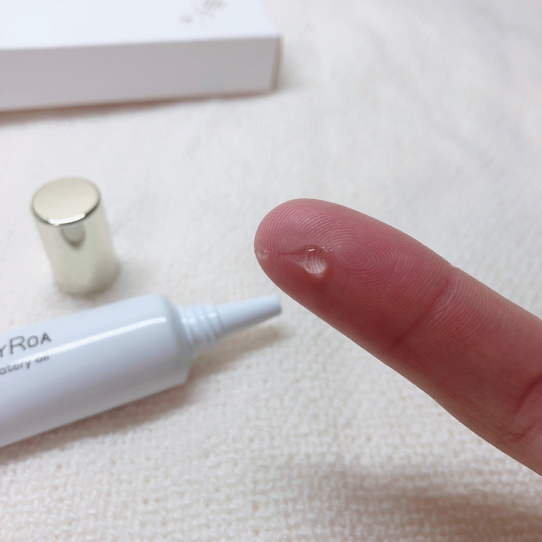 ハニーウォータリーオイル r/ROAlív/リップオイルを使ったクチコミ（2枚目）