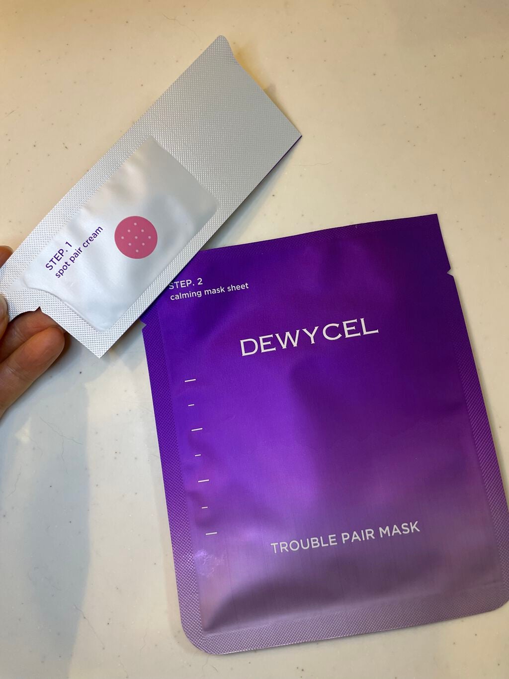 トラブルペアーマスク/DEWYCEL/シートマスク・パックを使ったクチコミ(2枚目)