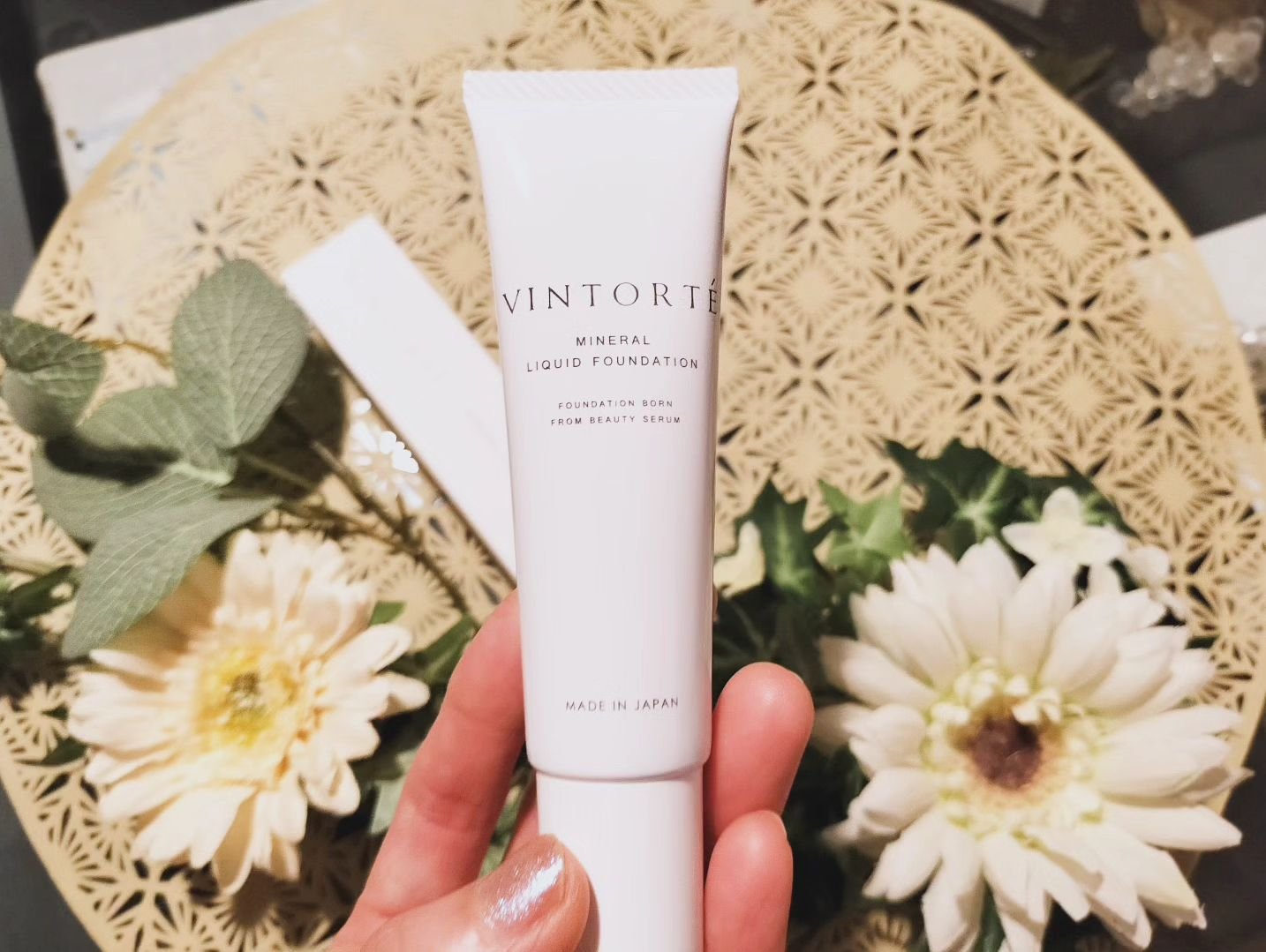 美容液ミネラルリキッドファンデーション/ヴァントルテ/リキッドファンデーションを使ったクチコミ（2枚目）