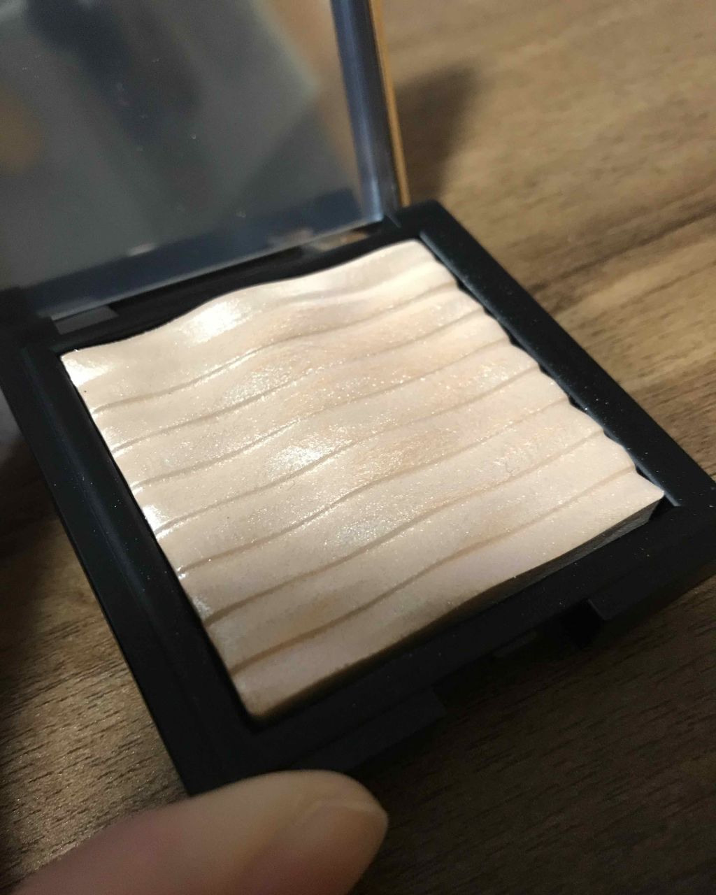 プリズム エアー ハイライター/CLIO/パウダーハイライトを使ったクチコミ（2枚目）