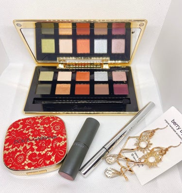 ブラッシュオブローズ ルミナスチークカラー レッドレースエディション 400/DOLCE&GABBANA BEAUTY/パウダーチークを使ったクチコミ（3枚目）