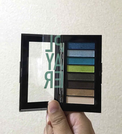 カラーステイ ルックス ブック パレット/REVLON/アイシャドウパレットを使ったクチコミ(2枚目)