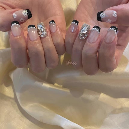 #ジェルネイル,#ワンカラーネイル,#ニュアンスネイル,#うるうるネイル,#ちゅるんネイル,#シンプルネイル,#パーツネイル,#透け感ネイル,#クリアネイル,#ぷっくりネイル,#ちぐはぐネイル,#韓国ネイル,#きらきらネイル,#うるつやネイル,#フレンチガーリーネイル,#埋めつくしネイル,#フレンチネイルのネイルデザイン