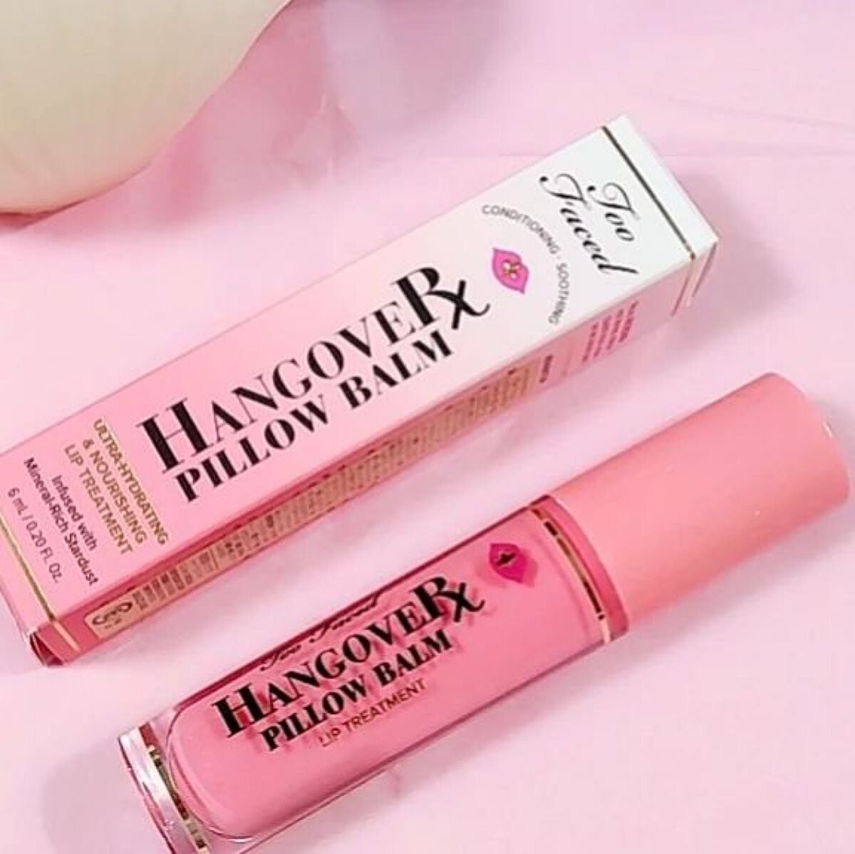 ~トゥー フェイスド ハングオーバー~ ピロー バーム リップ トリートメント/Too Faced/リップ美容液を使ったクチコミ(4枚目)