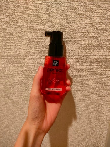 miseenscene パーフェクト セラム リッチ

3本目のリピ♡
色々、ヘアオイルは使ってきましたが
ベタつきすぎずサラツヤになれて使いやすい✌️
香りも良く、お値段もお手頃でお気に入りです🥰

