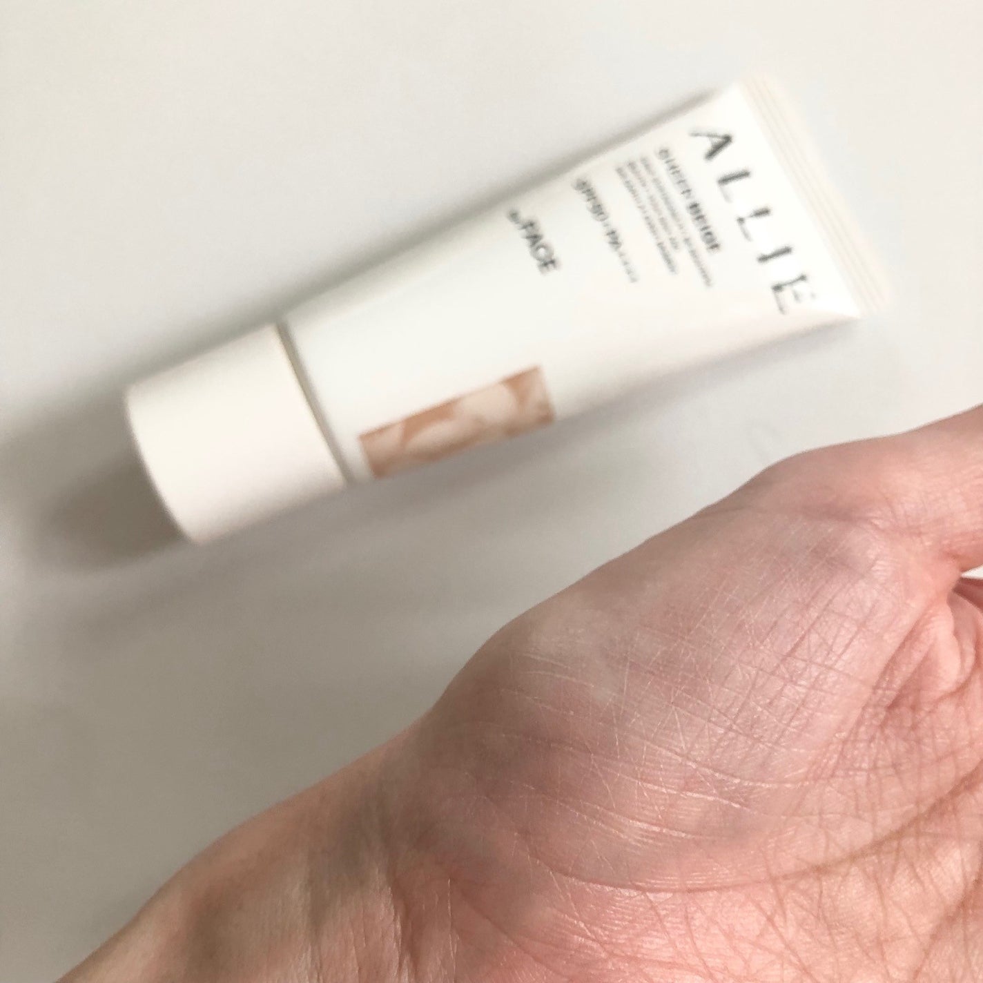 アリィー クロノビューティ カラーチューニングUV/アリィー/日焼け止めクリームを使ったクチコミ(4枚目)