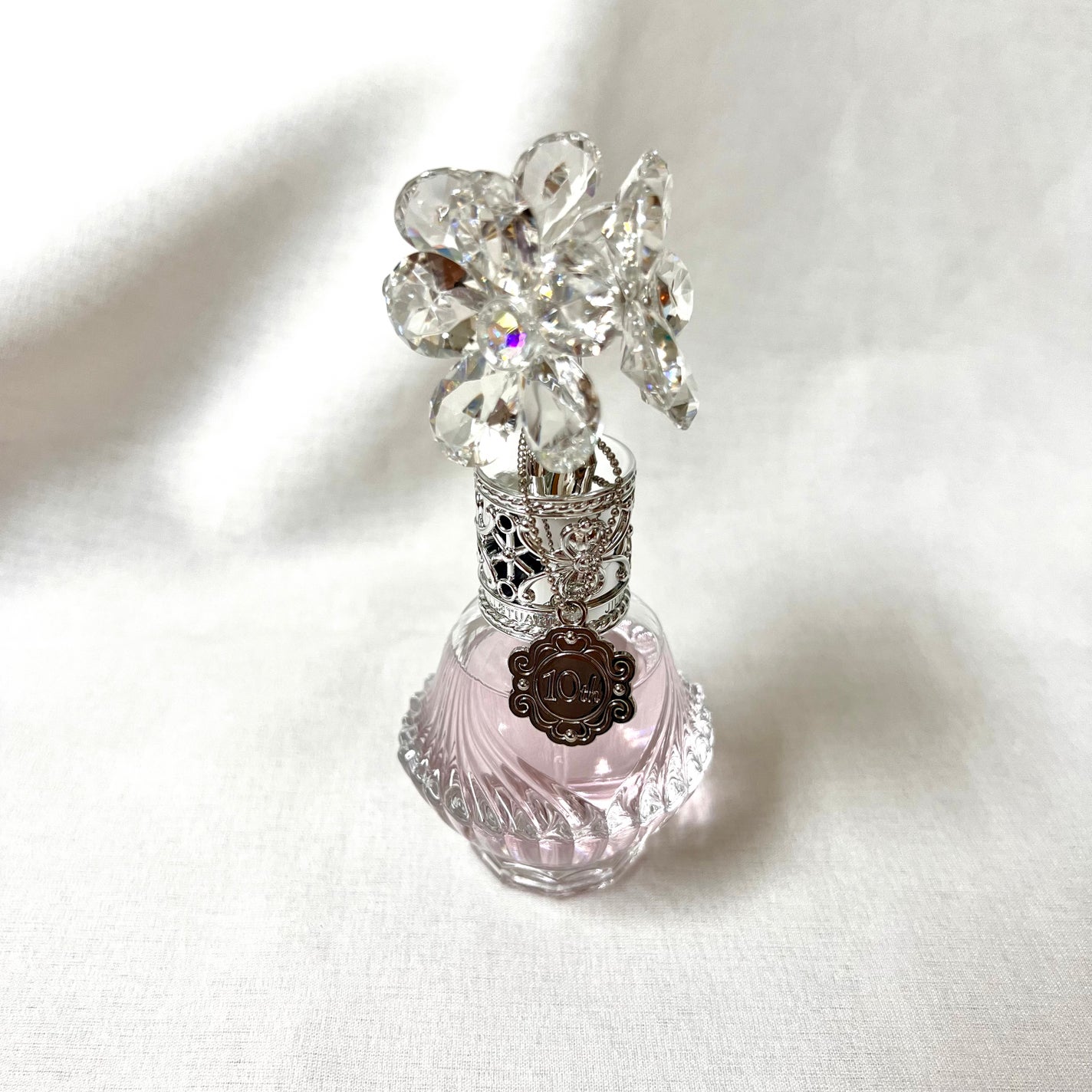 ジルスチュアート クリスタルブルーム オードパルファン ドレスドエディション/JILL STUART/香水(レディース)を使ったクチコミ(4枚目)