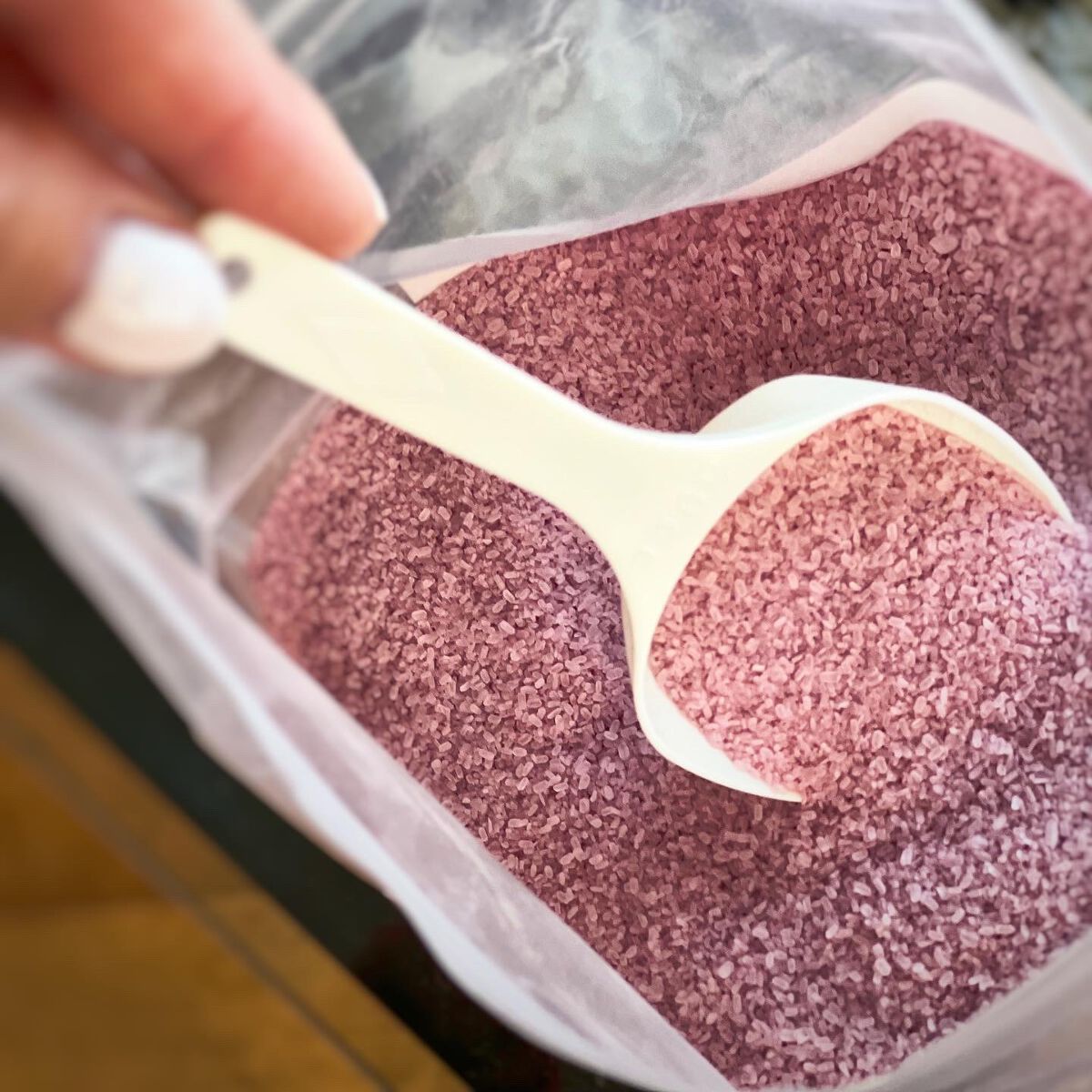 シークリスタルス エプソムソルト 赤ワイン/sea crystals/無機塩系入浴剤を使ったクチコミ（2枚目）