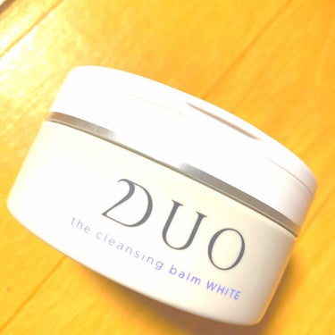 【クレンジング・洗顔】DUO

2019.11.15時点

クレンジングはクレンジングバームの
DUOホワイトをズット使い続けています！
私にはあってる気がする🤭
肌温で溶けてくので毛穴に入って
いって