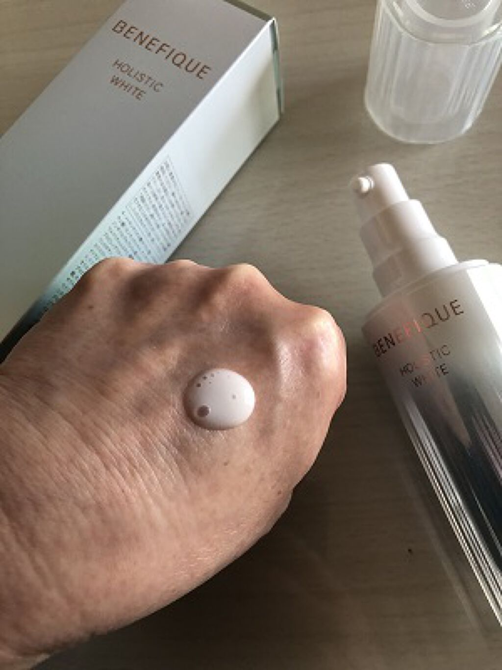 ホリスティックブライト/BENEFIQUE/美容液を使ったクチコミ（2枚目）