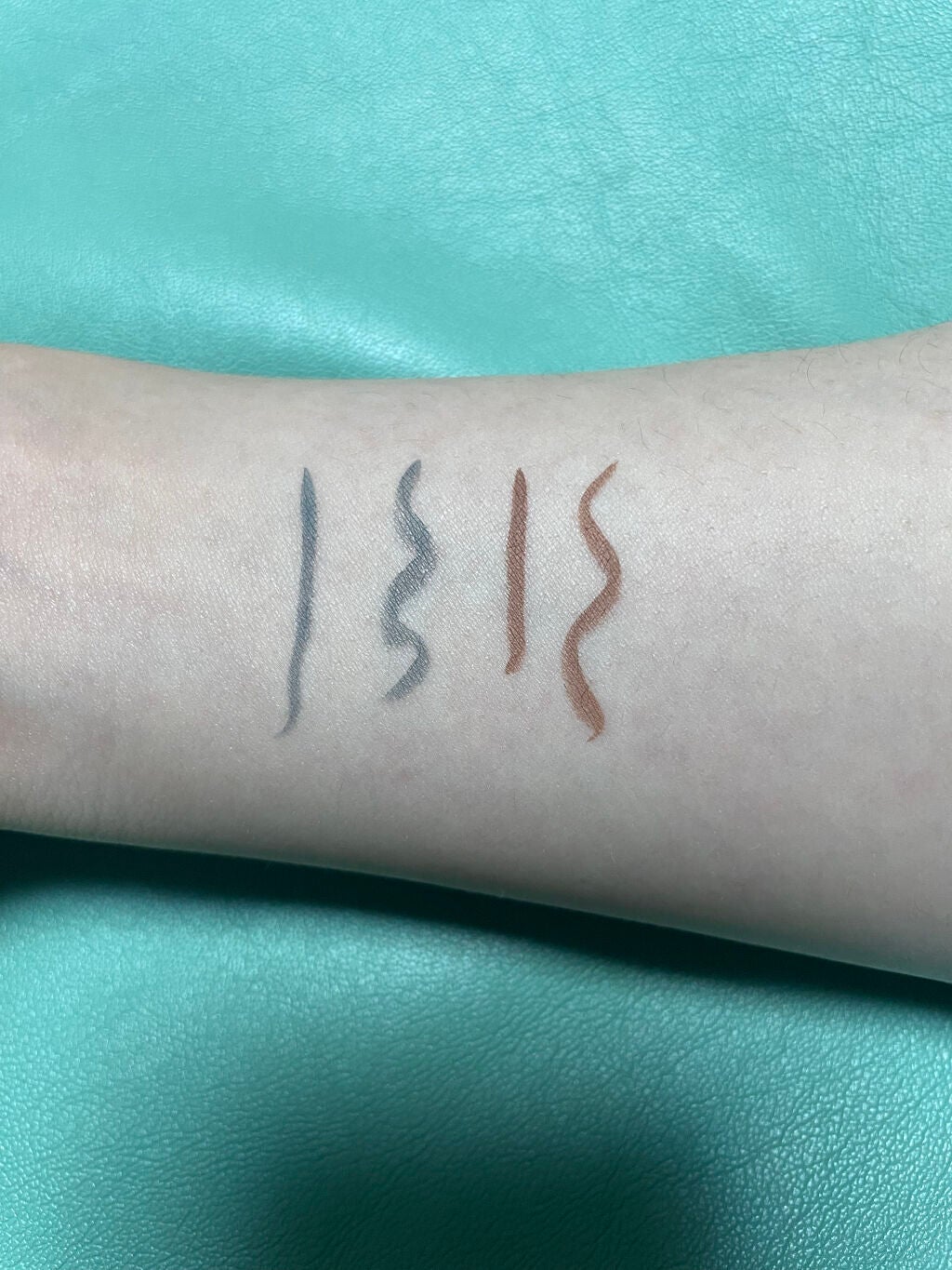 ぽむまり。 on LIPS 「☆ラスティグリキッドライナー/05グレージュ★税込990円〜P..」(2枚目)