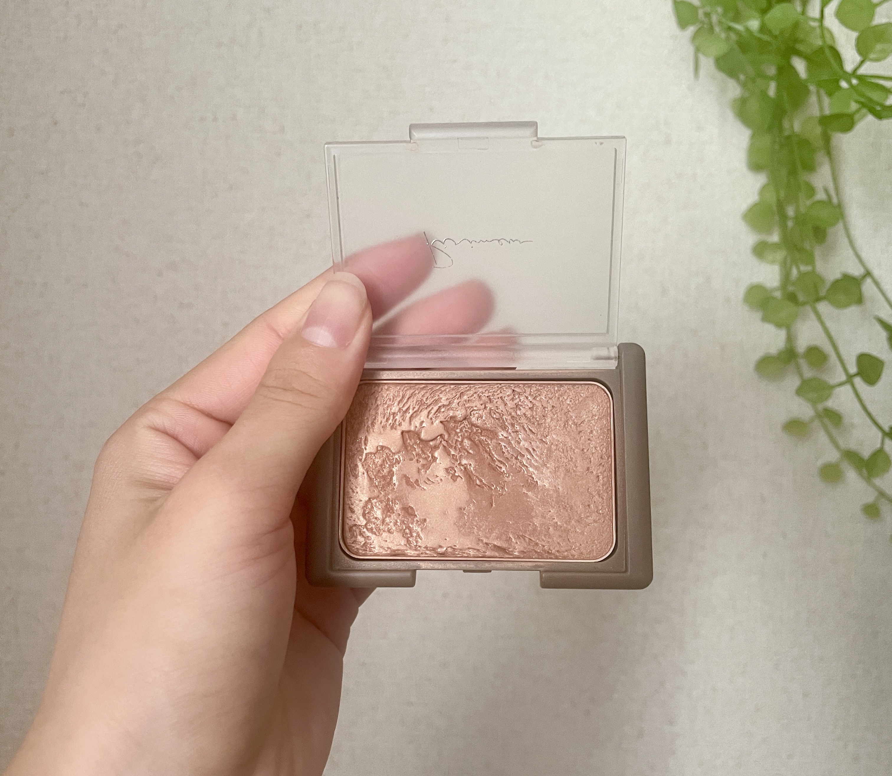 ヴェールグロウチーク 05 アッサムティー/Ririmew/パウダーチークを使ったクチコミ（2枚目）