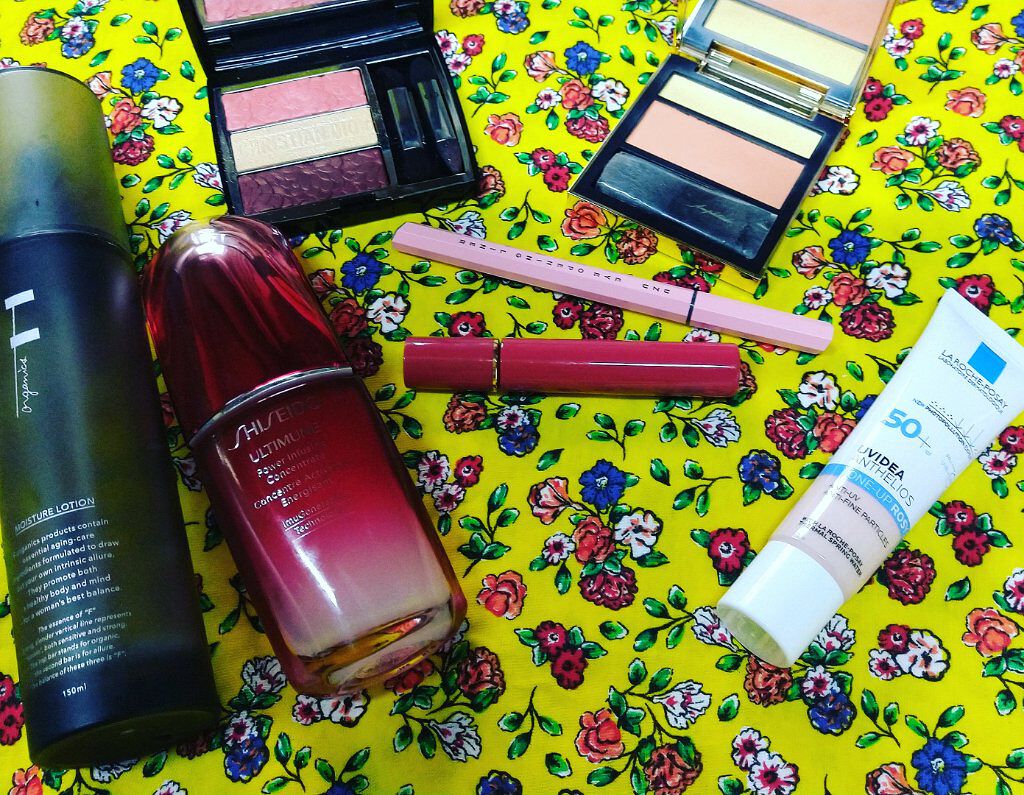 コンスピキュアス チークス 09 イエローオレンジ/Amplitude/パウダーチークを使ったクチコミ（1枚目）