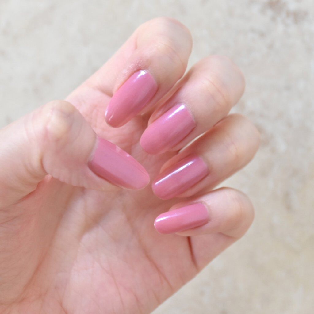 エモーティブネイルパフォーマー/DAZZSHOP/マニキュアを使ったクチコミ（2枚目）