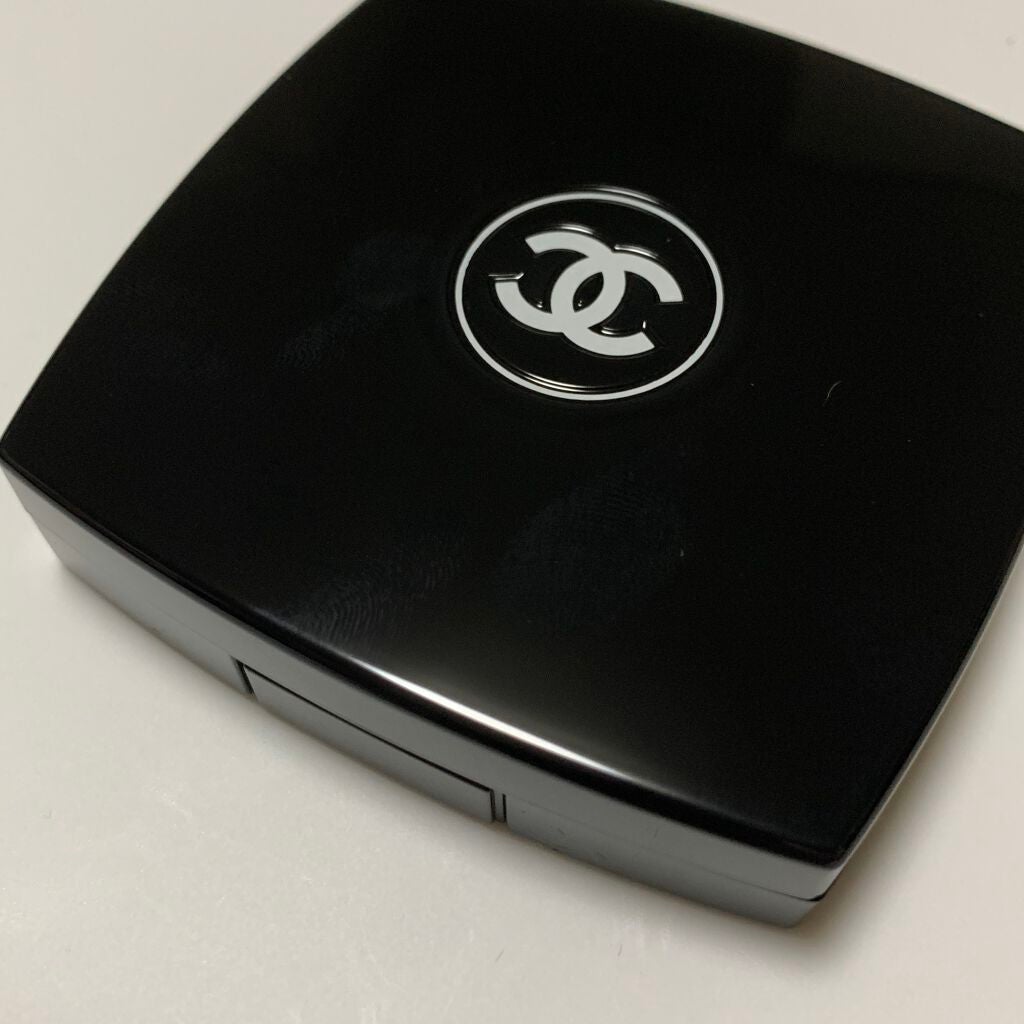 レ キャトル オンブル/CHANEL/アイシャドウパレットを使ったクチコミ(2枚目)