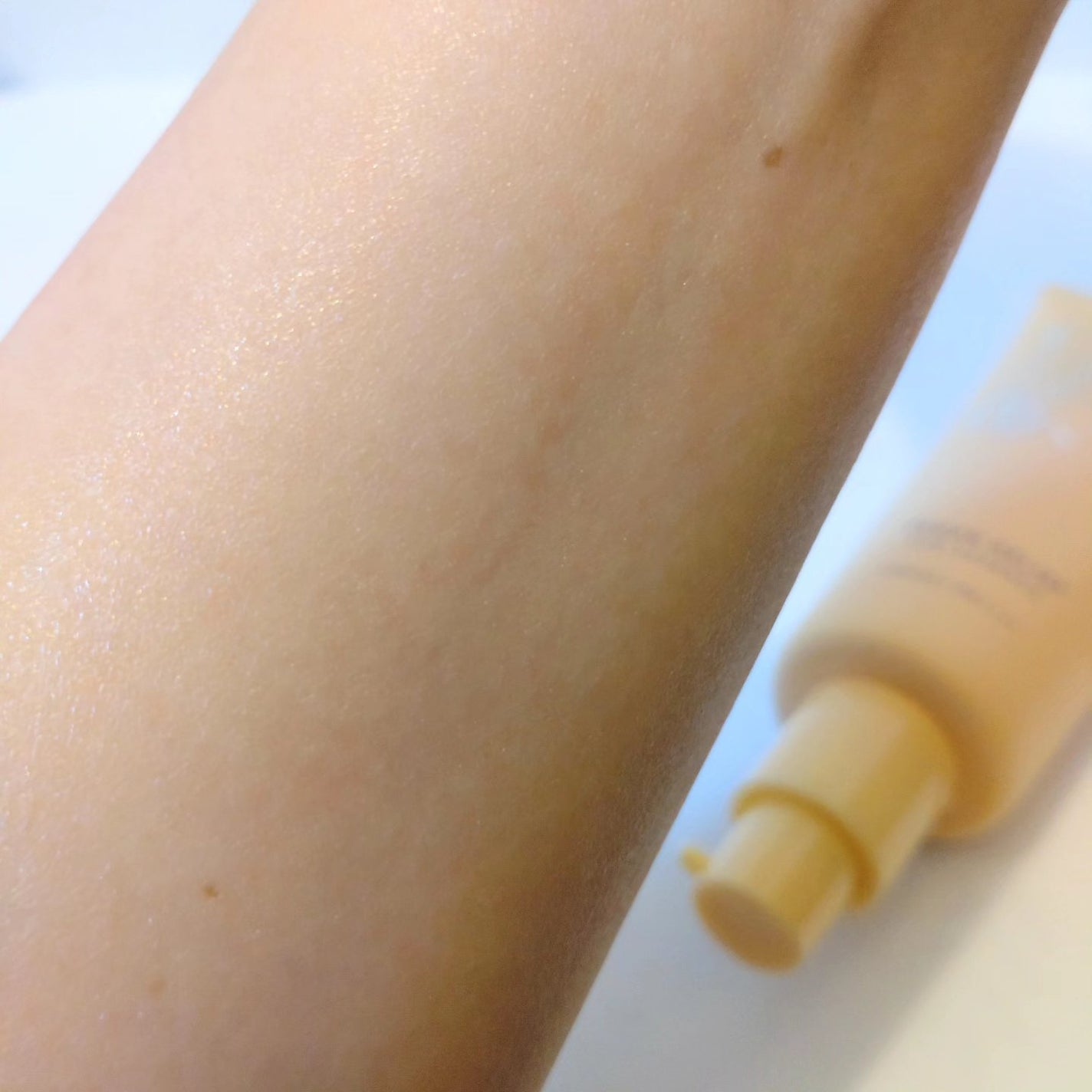 ヴィーガン リリーフ サン エッセンス /athé/日焼け止めクリームを使ったクチコミ(5枚目)