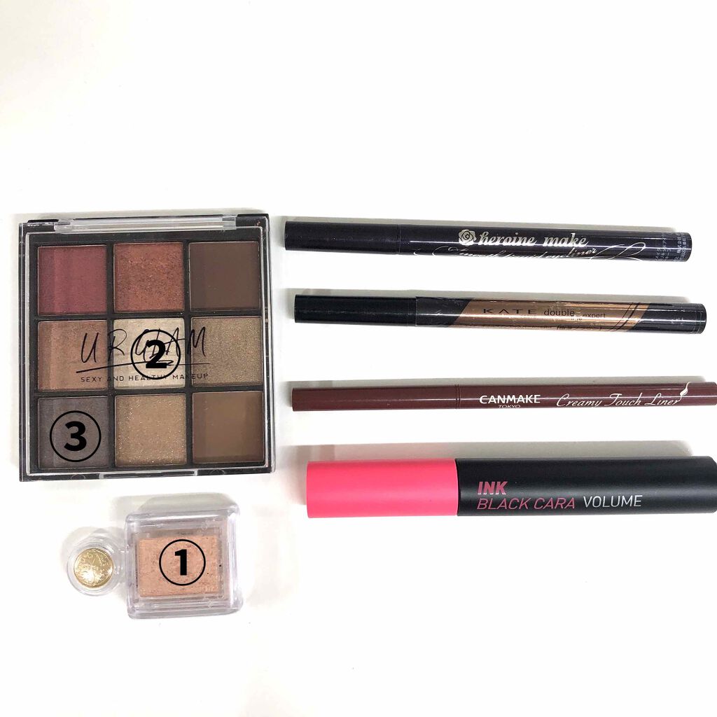 シャドーカスタマイズ/MAJOLICA MAJORCA/単色アイシャドウを使ったクチコミ（3枚目）