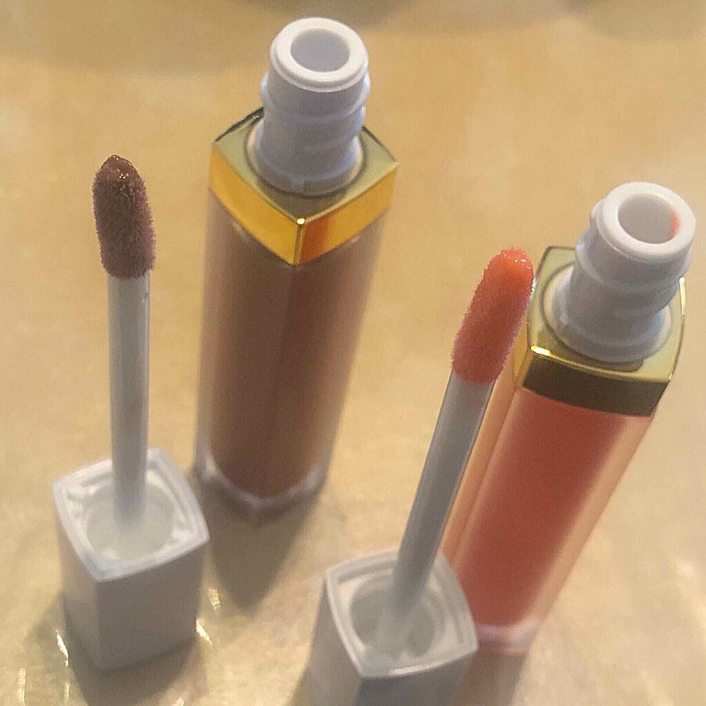 トーン ペタル エッセンス グロス/to/one/リップグロスを使ったクチコミ(2枚目)