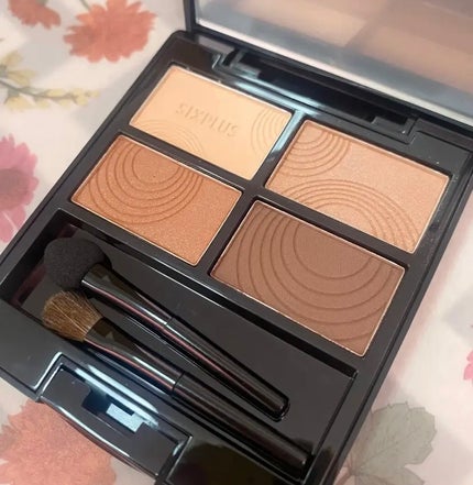 SIXPLUS 4色アイシャドウ/SIXPLUS/アイシャドウパレットを使ったクチコミ(1枚目)