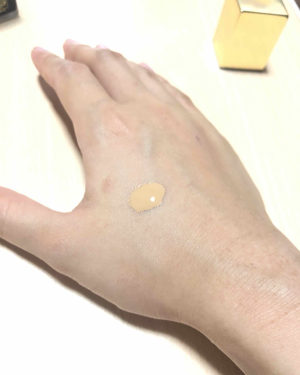 タン アンクル ド ポー/YVES SAINT LAURENT BEAUTE/リキッドファンデーションを使ったクチコミ（3枚目）