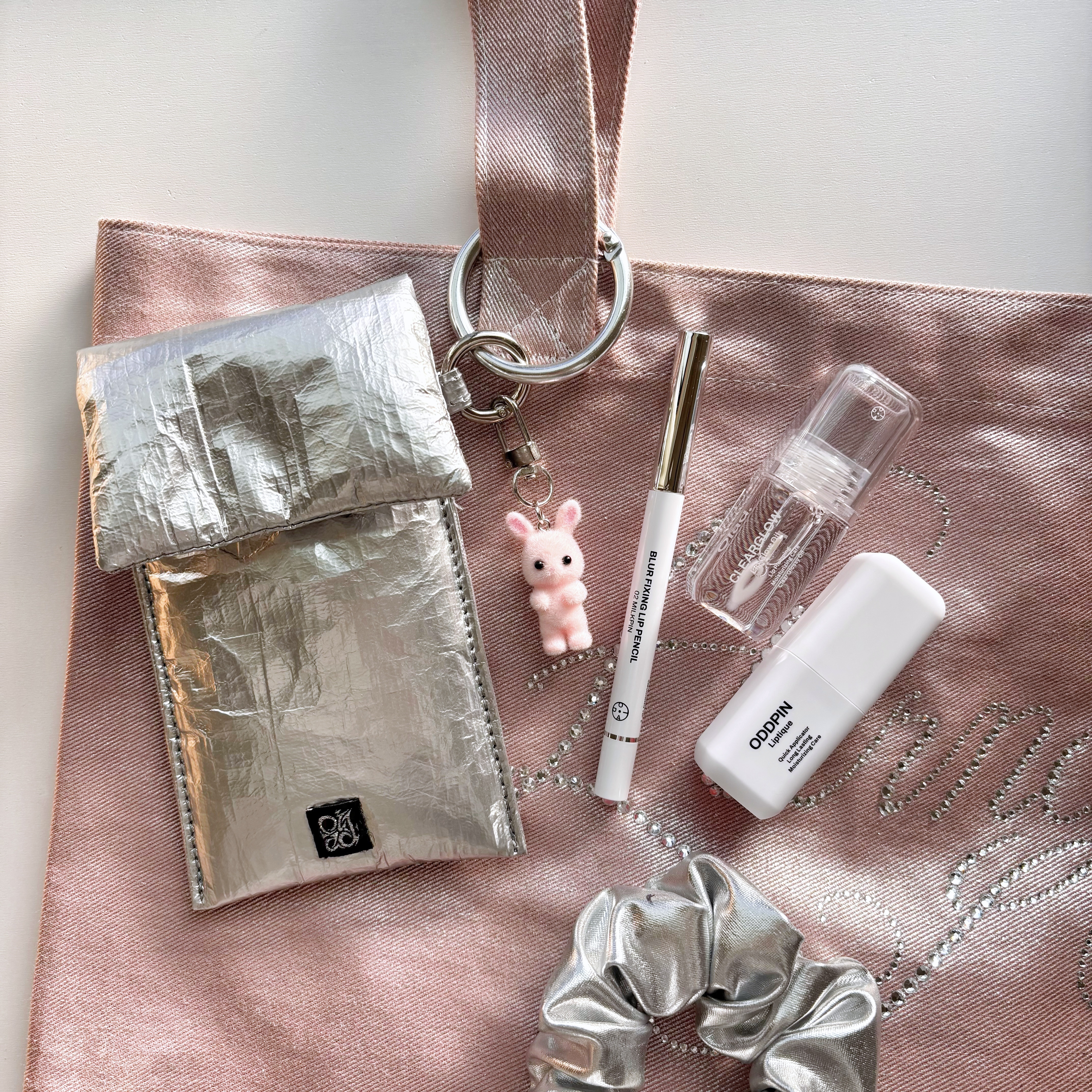 ブラーフィクシングリップペンシル 02 ミルクピン/oiad/リップライナーを使ったクチコミ（1枚目）