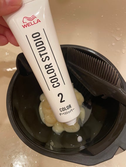 ウエラ カラースタジオ クリームタイプヘアカラー/ウエラ/ヘアカラーを使ったクチコミ(4枚目)