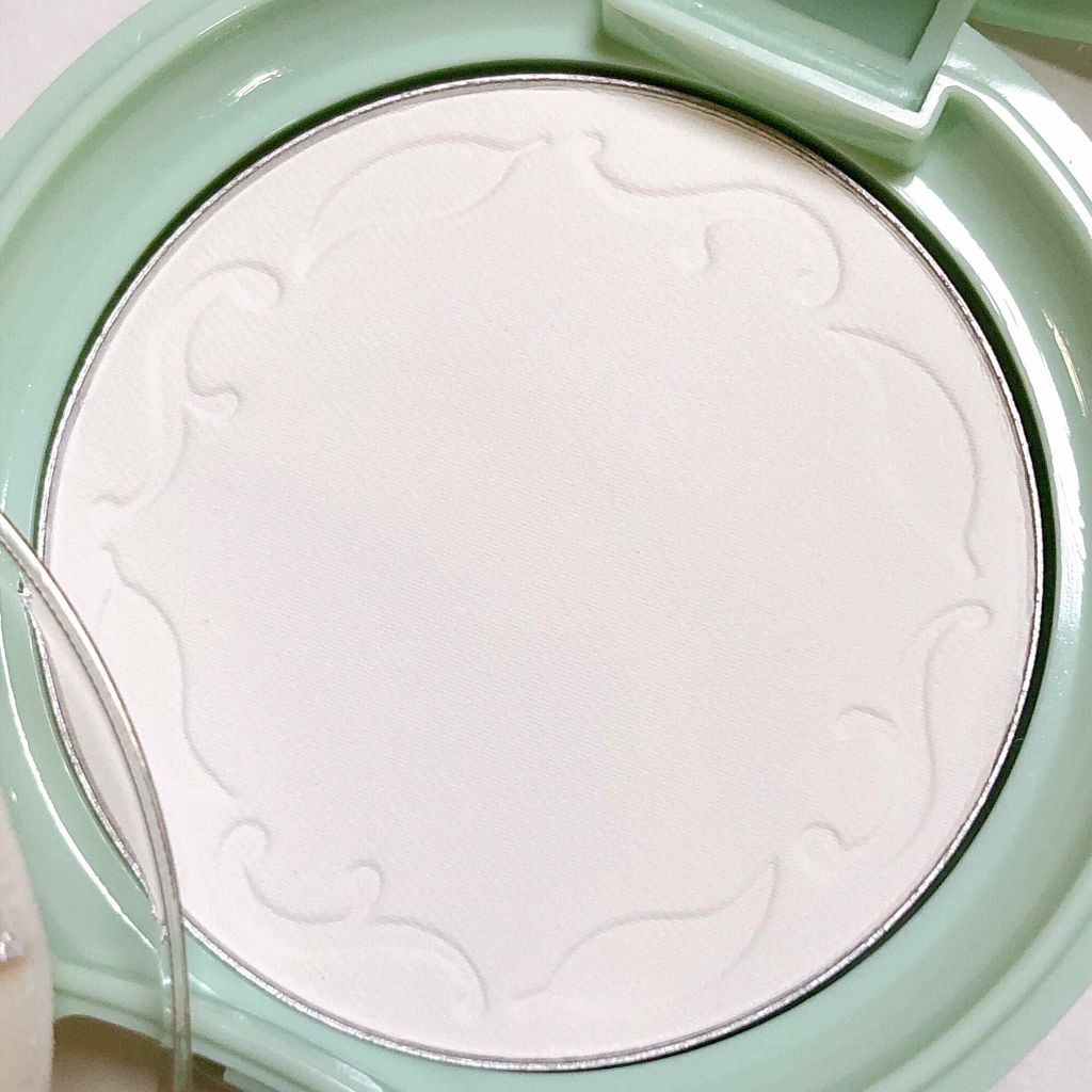 ノーセバム ミネラルパクト N/innisfree/プレストパウダーを使ったクチコミ（3枚目）