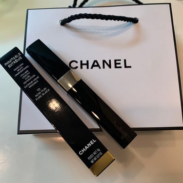 CHANEL マスカラ
イニミタブル エクストレム

マスカラ色々試し中で、前から気になっていたので購入してみました！！
結果、コレめっちゃいい✨
繊維は入っていないのにめちゃのびるし、いい感じに程よく