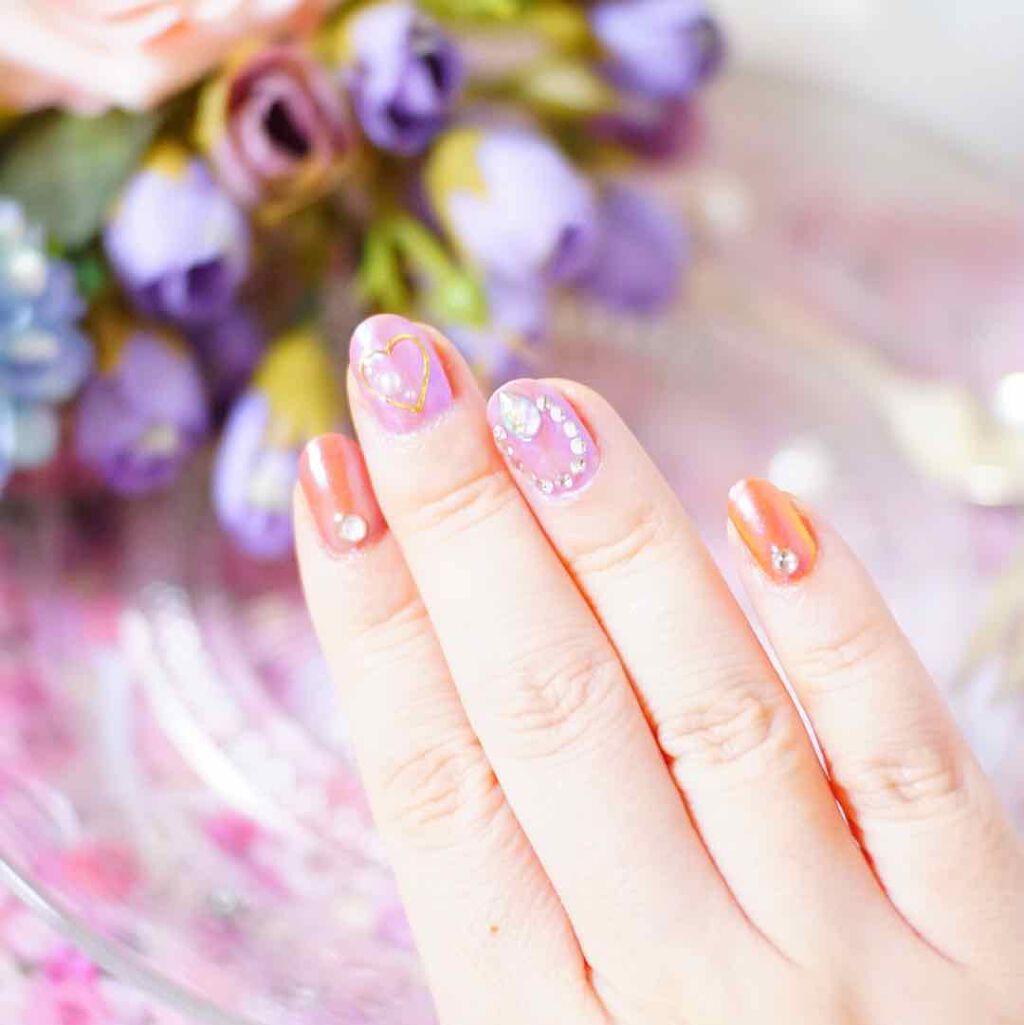 フェアリーダストパウダーオーロラピーコック/キャンドゥ/ネイルシールを使ったクチコミ（1枚目）