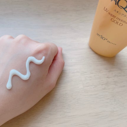 スーパーモイスチャージェルゴールド/スキンアクア/日焼け止めジェルを使ったクチコミ(3枚目)