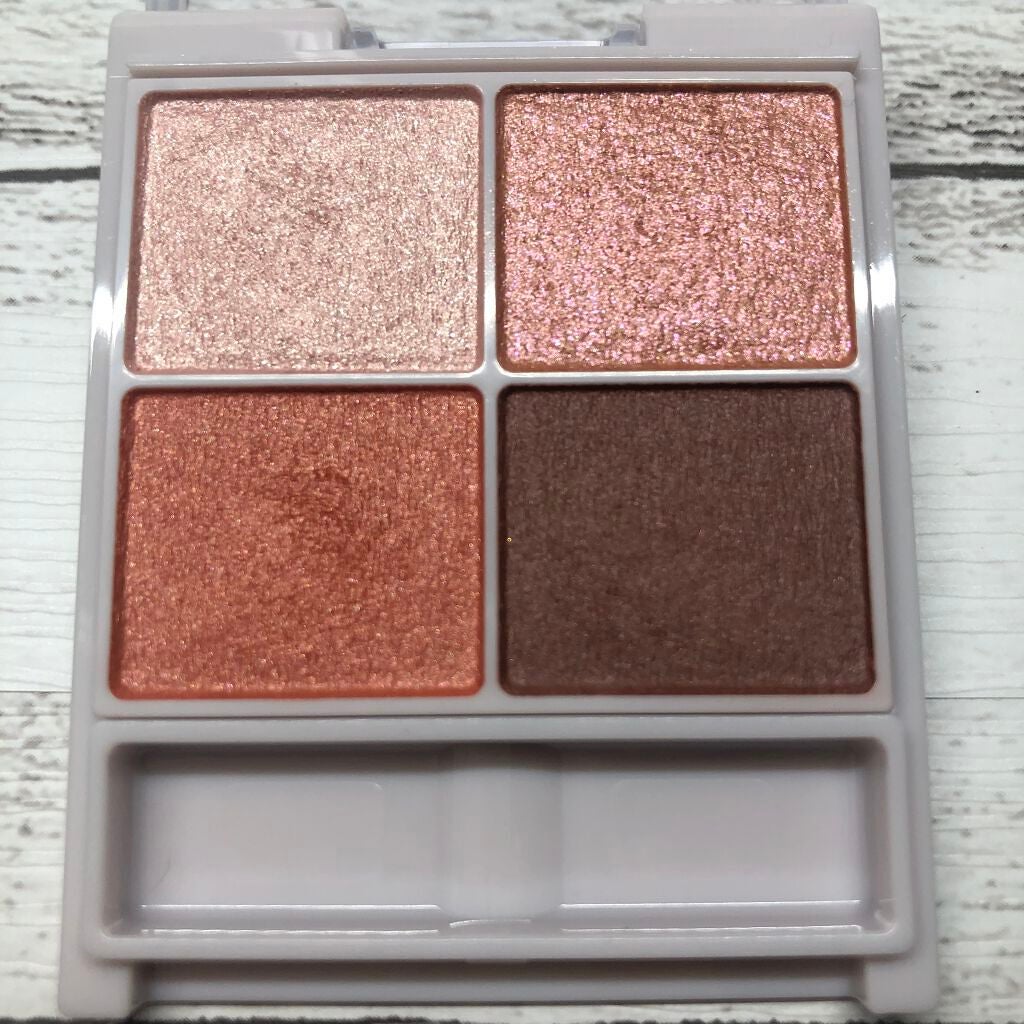 シルキースフレアイズ/キャンメイク/アイシャドウパレットを使ったクチコミ(2枚目)