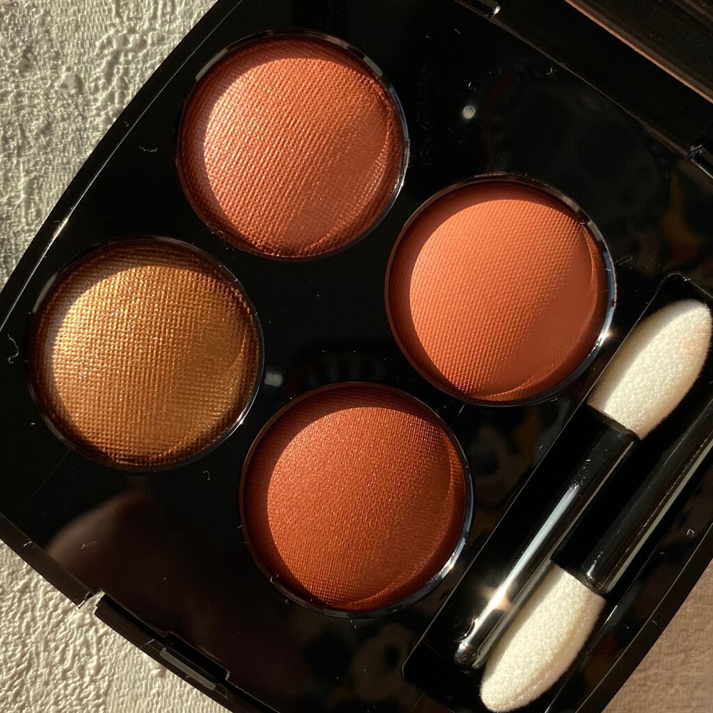 レ キャトル オンブル/CHANEL/アイシャドウパレットを使ったクチコミ（2枚目）