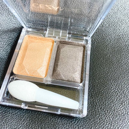 ツーカラー アイシャドウ ラメシリーズ/CEZANNE/アイシャドウパレットを使ったクチコミ(2枚目)