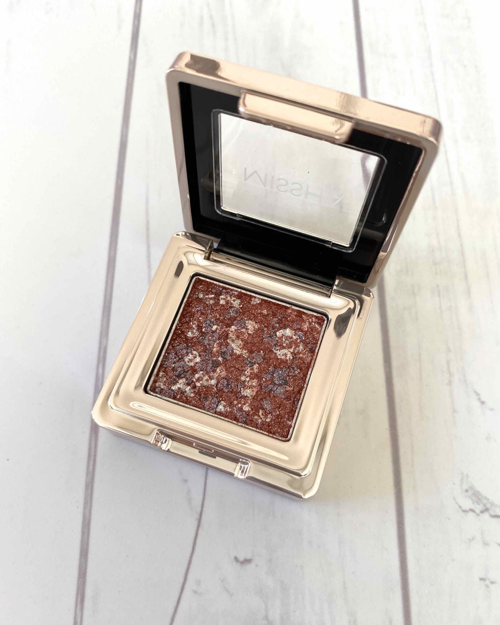 グリッタープリズム シャドウ/MISSHA/グリッターを使ったクチコミ(2枚目)