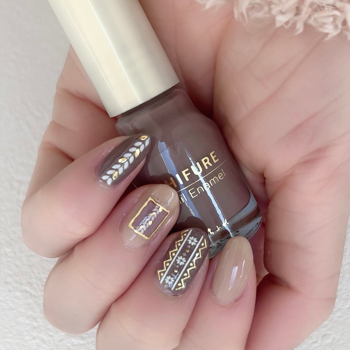 カラフルネイルズ/キャンメイク/マニキュアを使ったクチコミ(5枚目)