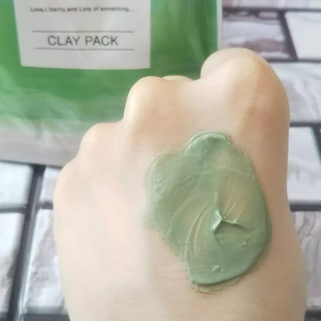 毛穴クレイパック/LLL/洗い流すパック・マスクを使ったクチコミ（3枚目）