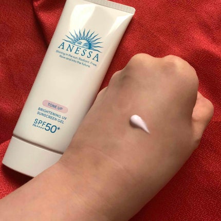 ブライトニングUV ジェル/アネッサ/化粧下地を使ったクチコミ(2枚目)