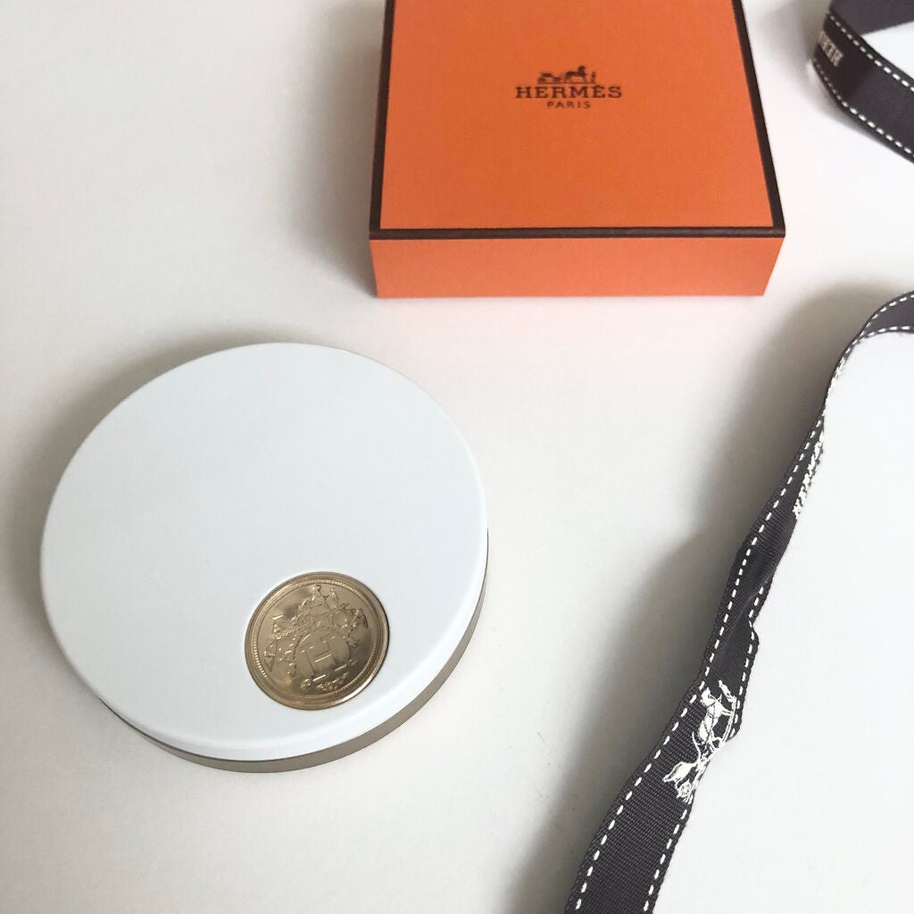 ローズ・エルメス ファー ア ジュ プードル ソワユーズ/エルメス/パウダーチークを使ったクチコミ(4枚目)