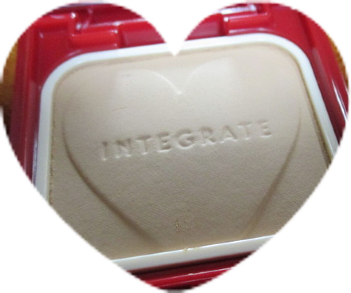 プロフィニッシュファンデーション/インテグレート/パウダーファンデーションを使ったクチコミ(2枚目)