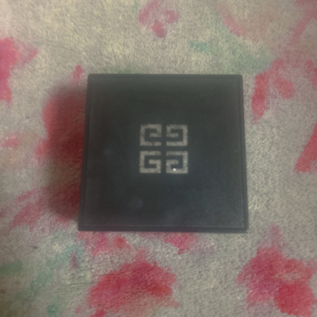 プリズム・リーブル/GIVENCHY/ルースパウダーを使ったクチコミ（2枚目）